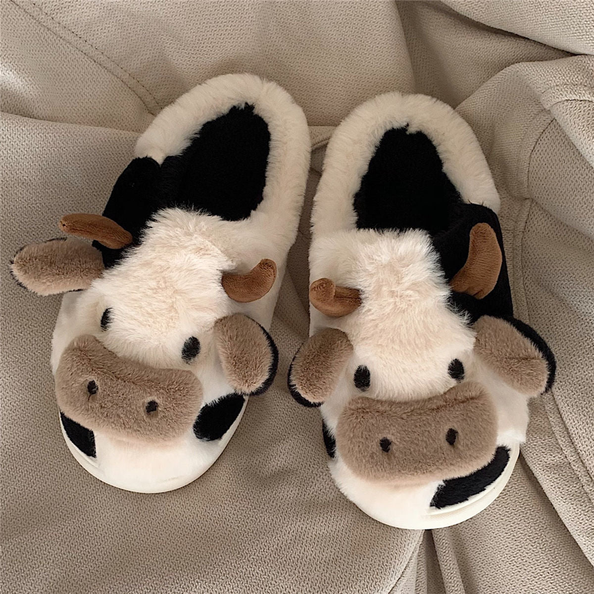 Cow Plush Slippers | Faux Fur & Cloud-Like Comfort | Non-Slip Waterproof Sole