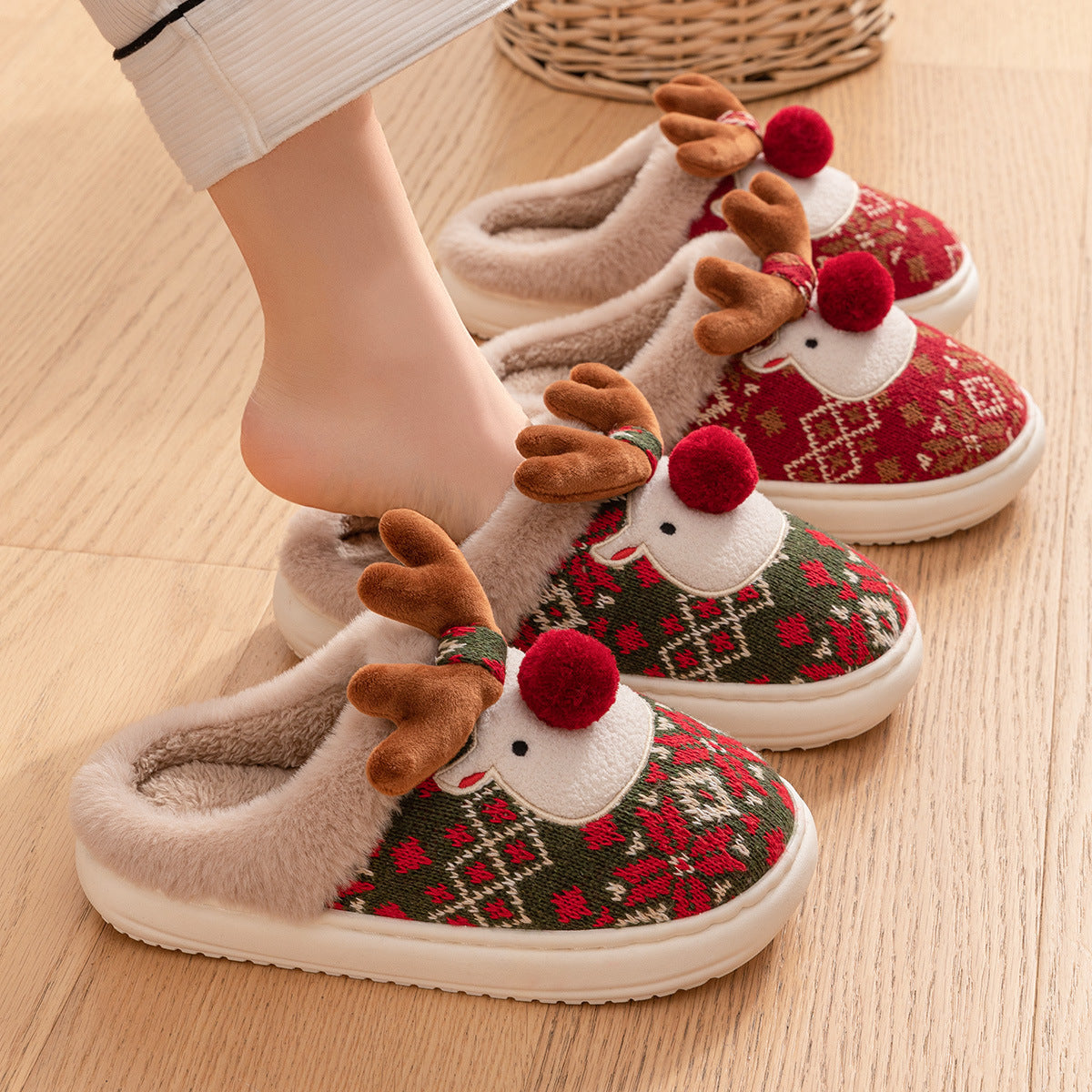 Festive Christmas Reindeer Slippers | Plush Faux Fur Lined | Non-Slip Holiday House Shoes