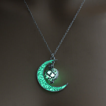 Luminescent Necklace | Glow-in-the-Dark Pendant | Elegant Delicate Chain