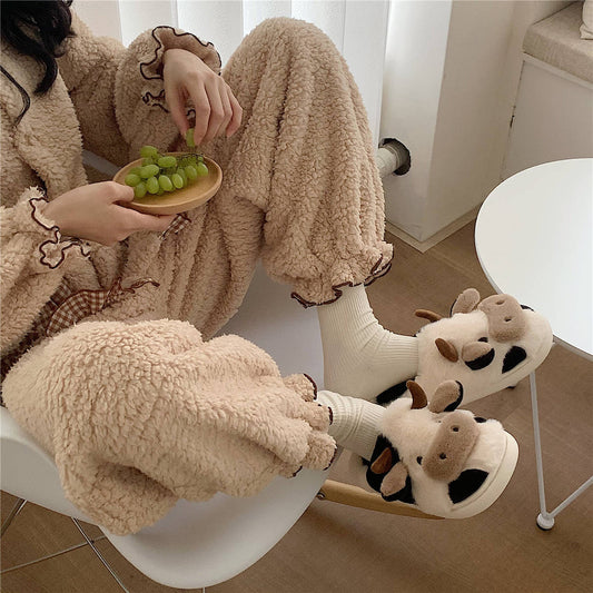 Cow Plush Slippers | Faux Fur & Cloud-Like Comfort | Non-Slip Waterproof Sole